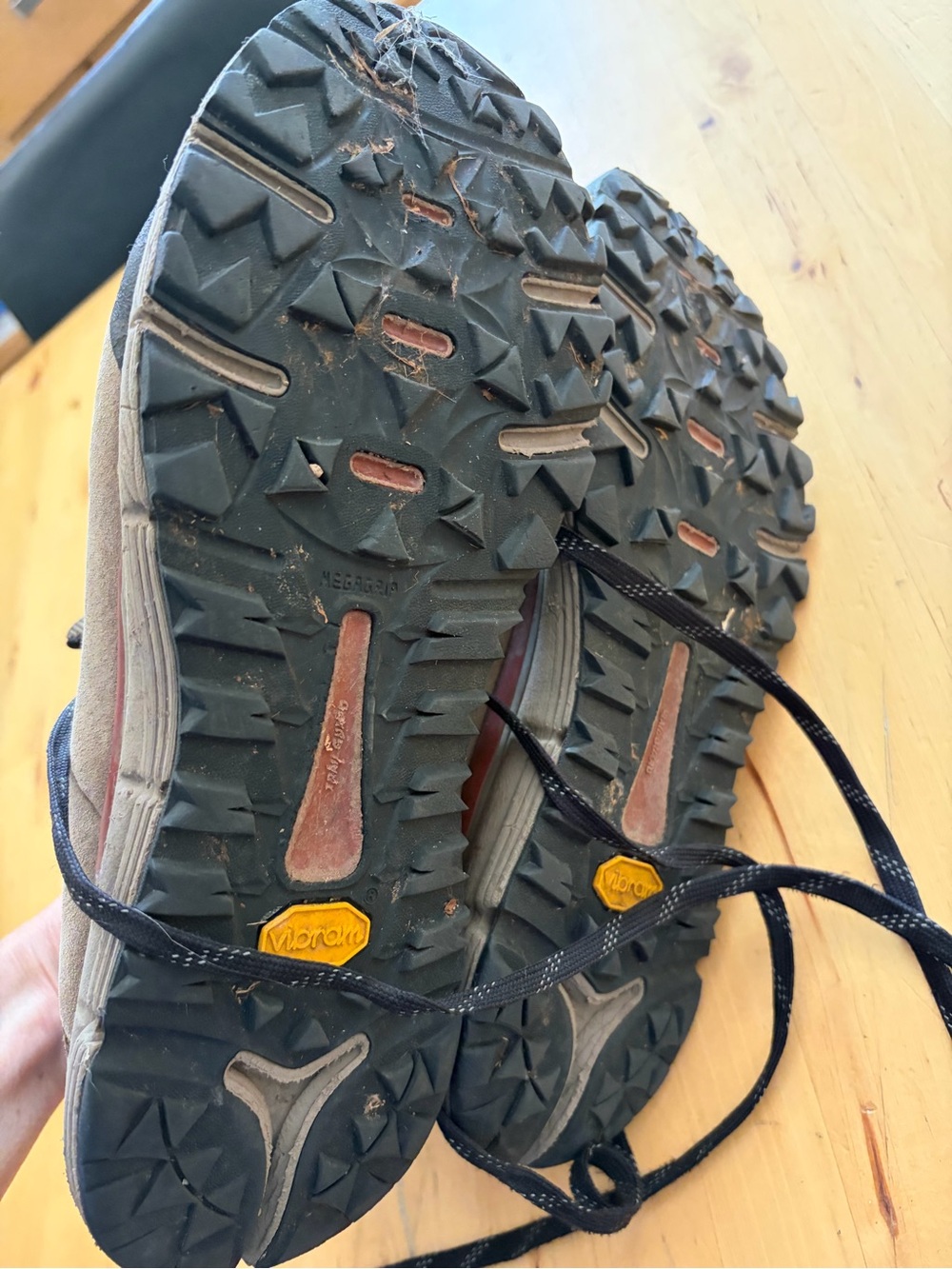 Danner Men's Trail 2650 Hiking Boots in Gray and Black - Picture 7 of 7